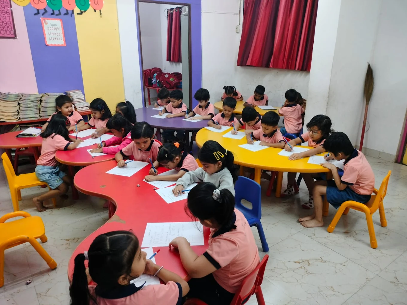 Tree House Play Group | Preschool & Daycare Near Me in Goregaon