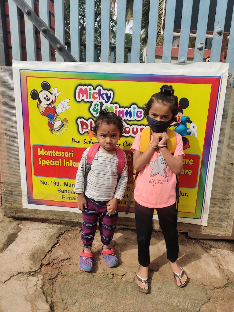 Mickey & Minnie Play House
