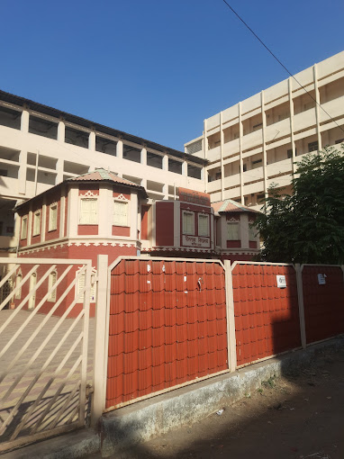 Dinanath High School and Junior College