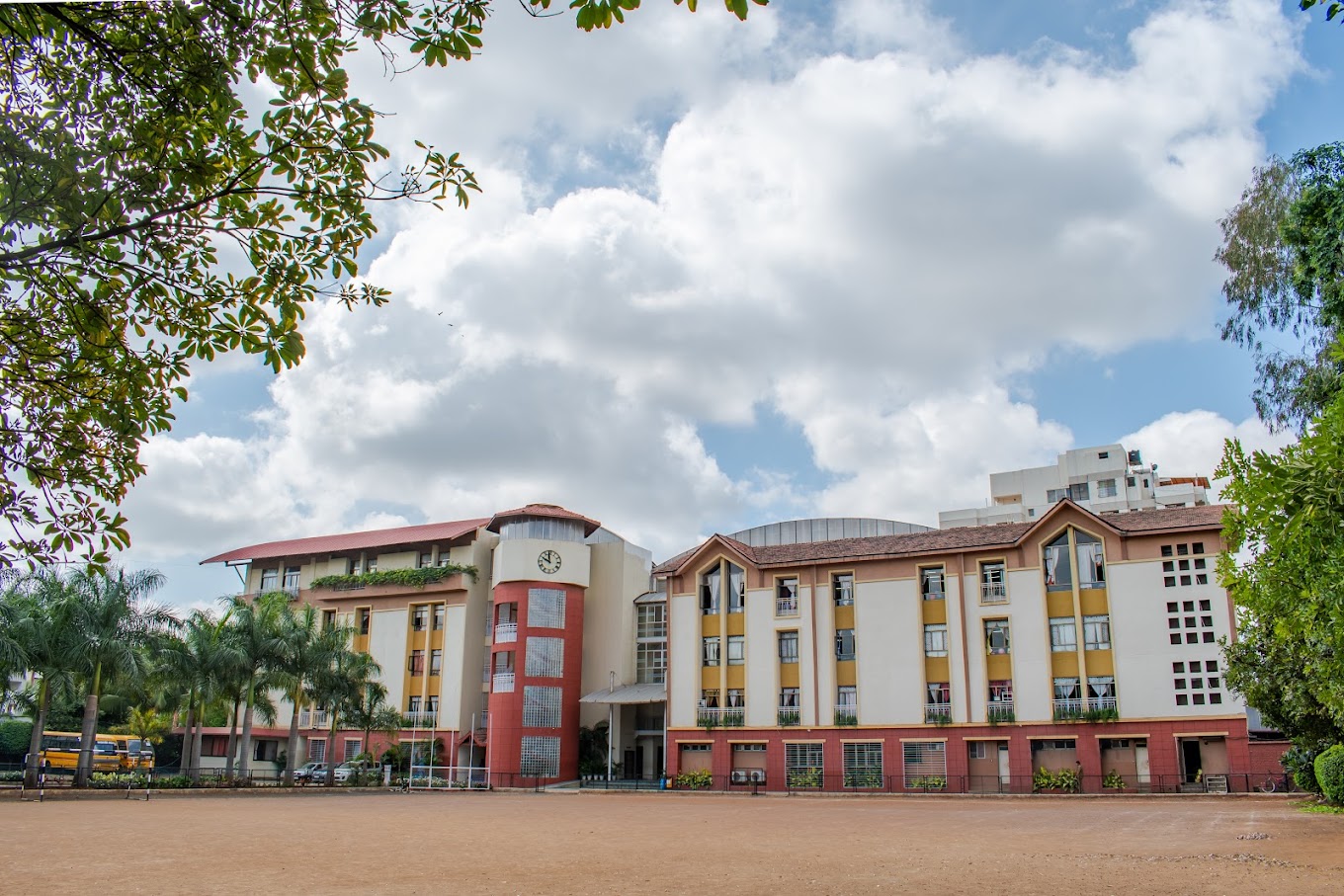 Wisdom High International School  JrCollege